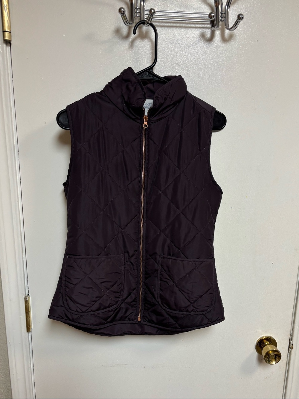 Market & Spruce Quilted Sleeveless Vest - Plum
